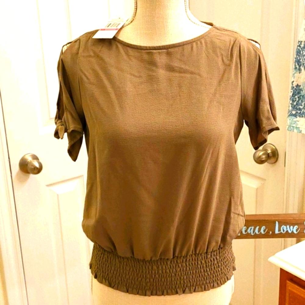 NWT MK Shirt "P"